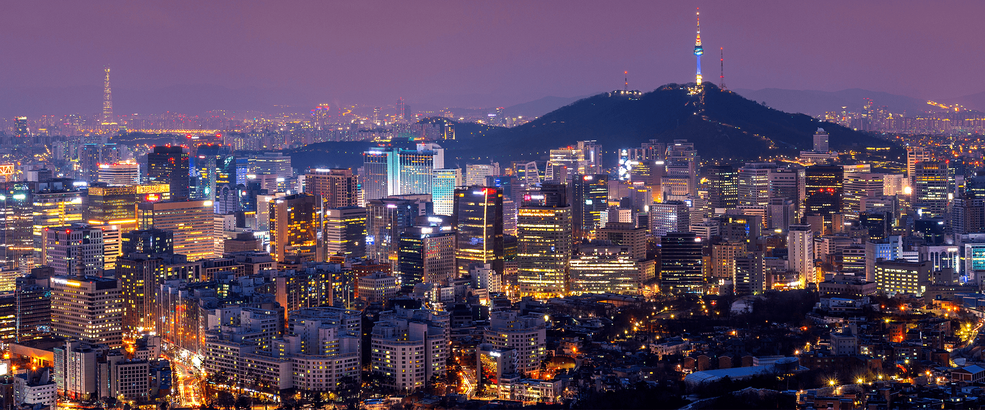 gyeongbokgung-palace-autumn-south-korea